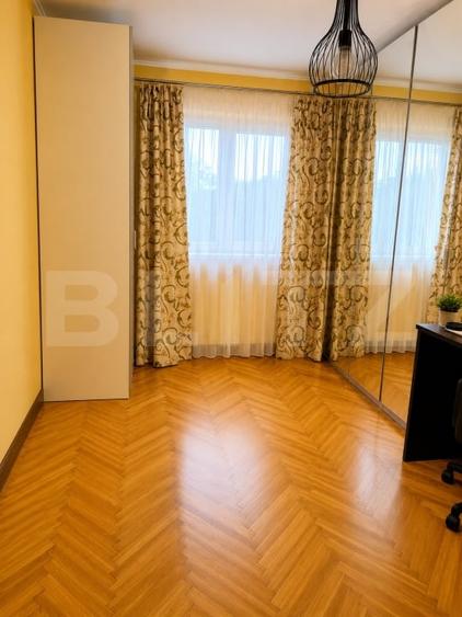 Apartament cu 3 camere decomandat, mobilat în Aradului