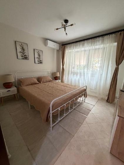 Apartament cu 2 camere semidecomandat, mobilat în Pantelimon