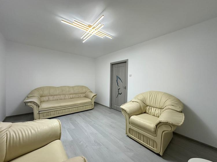 Apartament cu 3 camere semidecomandat în Țiglina 3