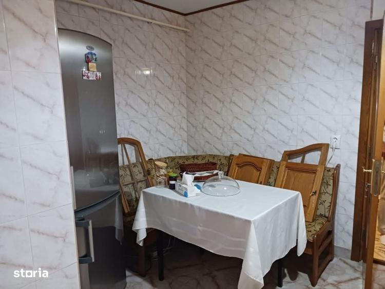 Apartament 2 camere, 60 mp, zona Craiovita Noua - 2