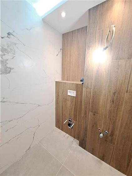 Apartament cu 3 camere decomandat în Complex Studențesc