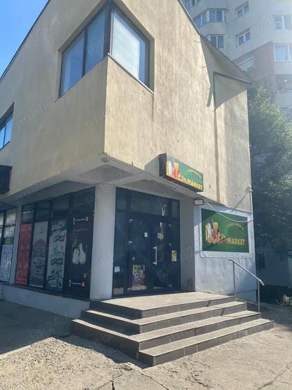 Spațiu comercial, de 176 mp, în Central
