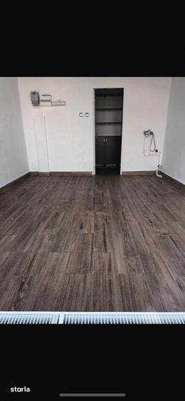 Spațiu comercial, de 30 mp, în Anda