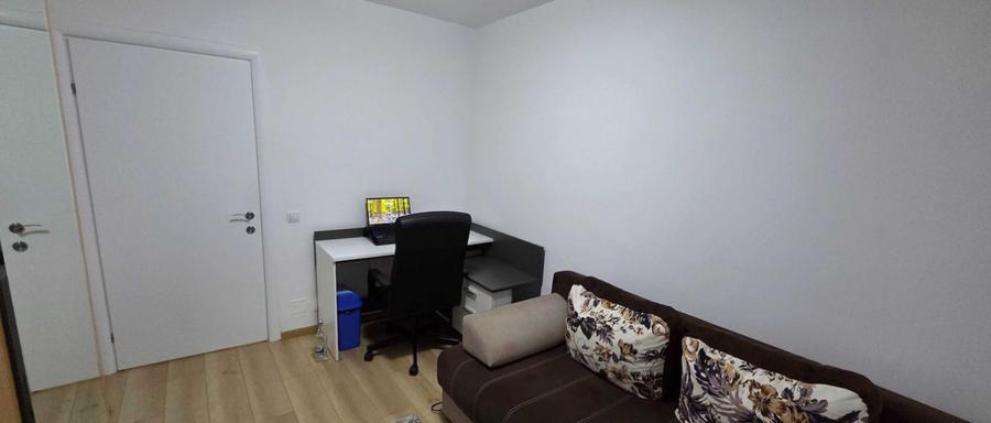 Apartament cu 4 camere semidecomandat, mobilat în Lujerului