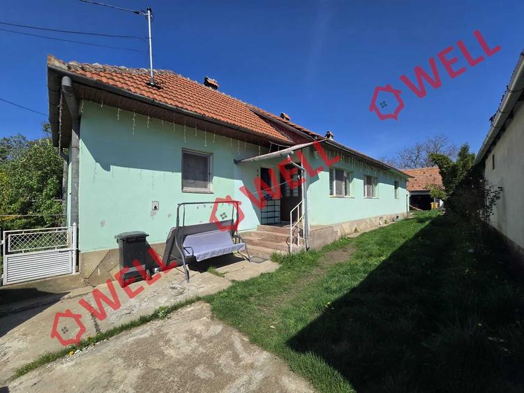 Casă cu 3 camere cu Teren 788 Mp în Coșeni