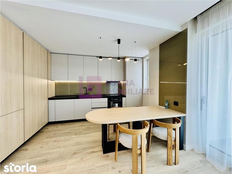 Apartament cu 3 camere, mobilat în Lazaret