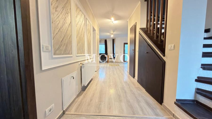 Duplex cu 4 camere cu Teren 380 Mp în Dumbrăvița