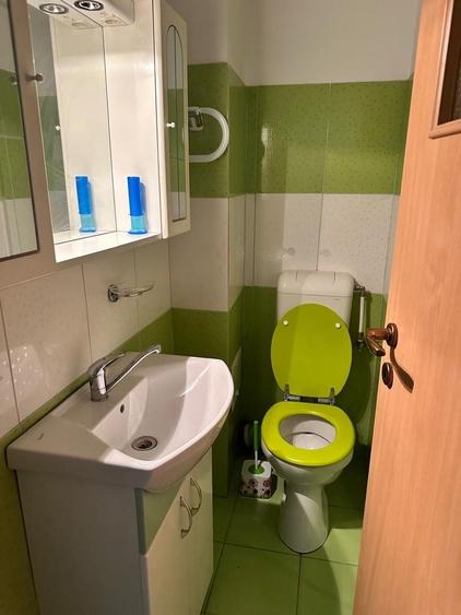 Apartament cu 3 camere decomandat în Lăpuș