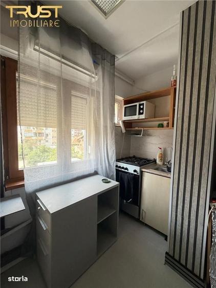 Apartament cu 3 camere în Între Lacuri