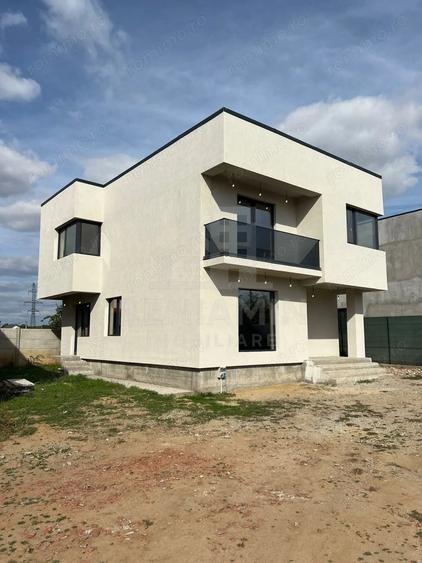 Casă cu 4 camere cu Teren 410 Mp în Bariera Vâlcii