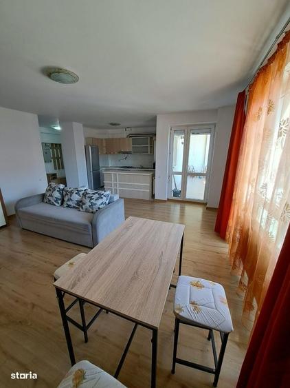 Apartament cu 2 camere decomandat în Șcheia
