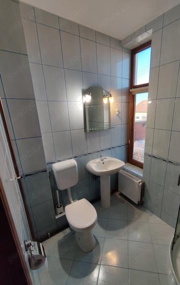 Casă cu 4 camere cu Teren 268 Mp în Central