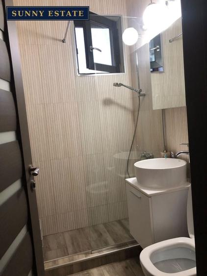 Apartament cu 2 camere semidecomandat, mobilat în Central