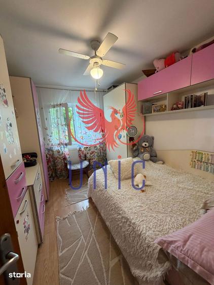 Apartament cu 3 camere decomandat, mobilat în Brestei