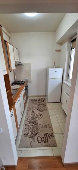 Apartament cu 2 camere semidecomandat în Gară