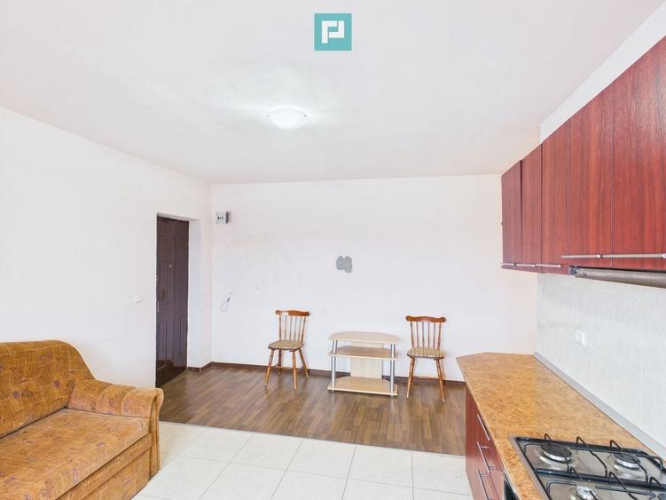 Apartament cu 3 camere decomandat în Exterior Nord