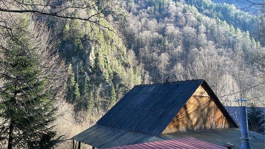 Teren de 832 mp, în Jidoștina