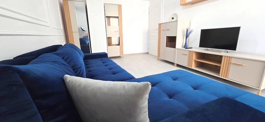 Apartament cu 2 camere decomandat în Valea Adâncă