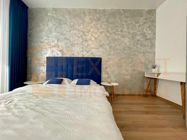 Apartament cu 3 camere semidecomandat, mobilat în Mamaia-Sat