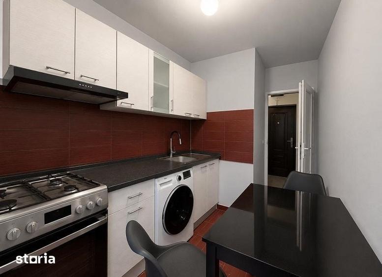 Apartament cu 2 camere semidecomandat în Victoriei