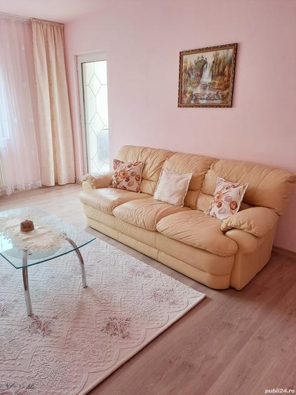 Apartament cu 3 camere decomandat în Sebeș