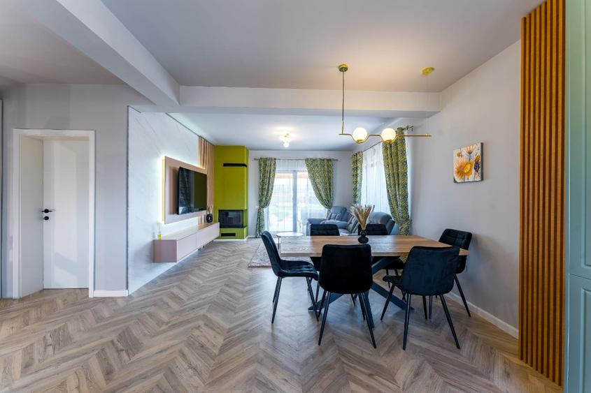 Duplex cu 5 camere cu Teren 630 Mp în Jucu