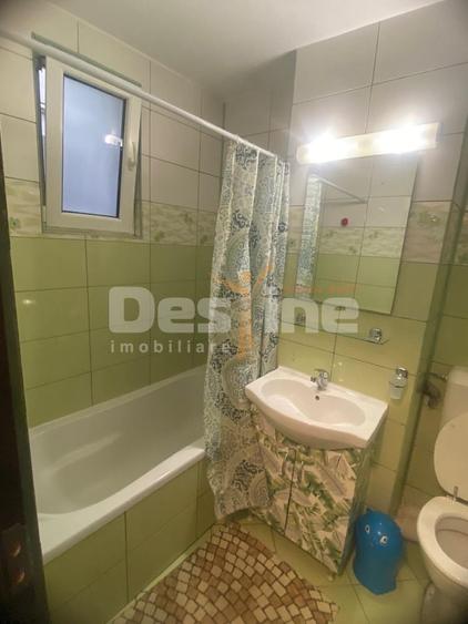 Apartament cu 2 camere semidecomandat, mobilat în Gorjului