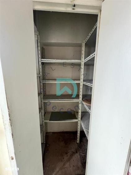 Apartament cu 3 camere decomandat în Sud