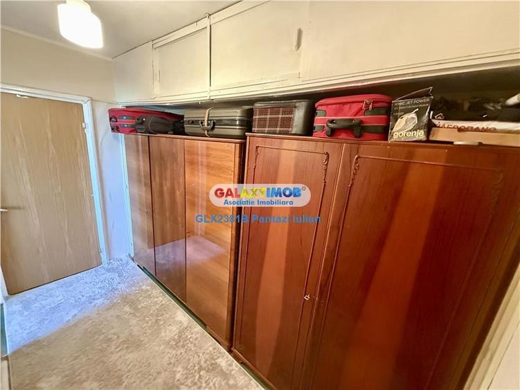 Apartament cu 3 camere decomandat, mobilat în Berceni
