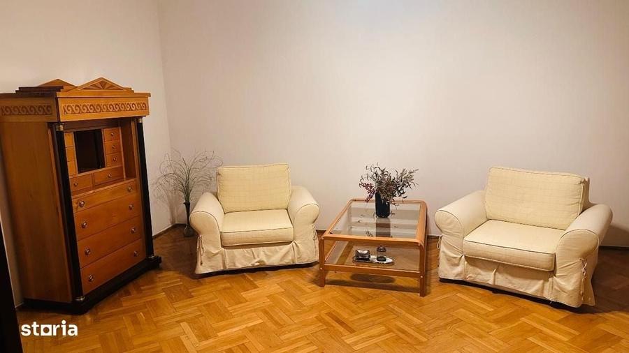 Apartament cu 3 camere decomandat în Cișmigiu