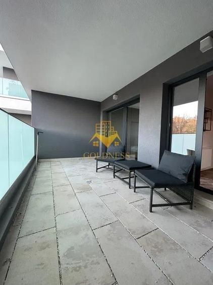 Apartament cu 3 camere decomandat în Zorilor