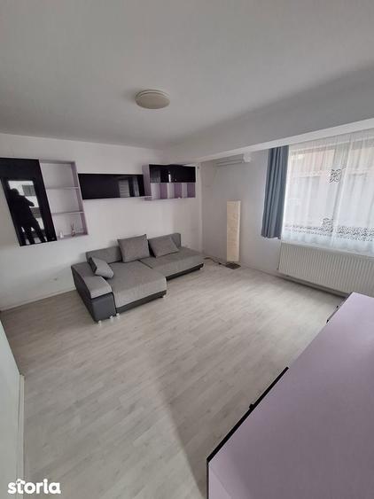 Proprietar inchiriez apartament 2 camere cu parcare Valea Oltului - 4