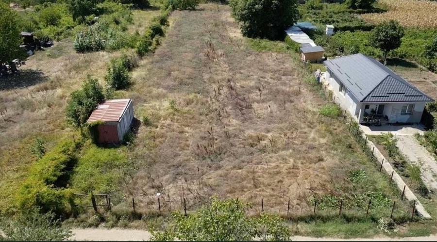 Teren Construcții intravilan de 3320 mp, în Central