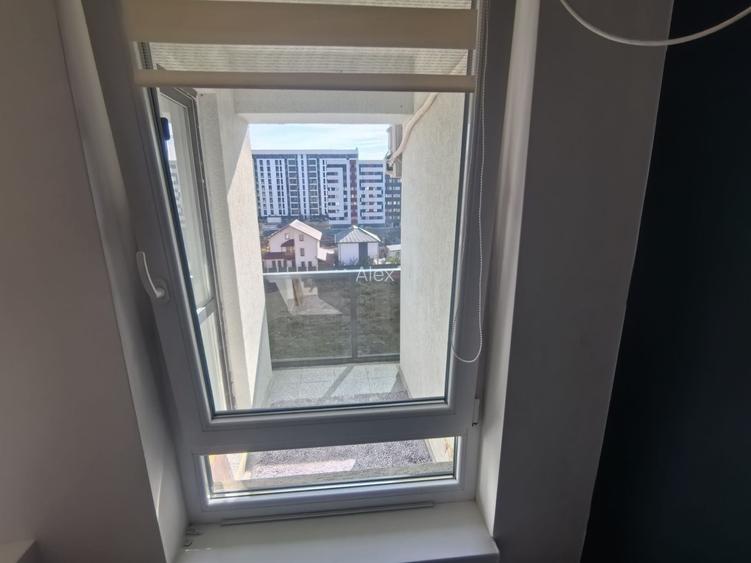 Inchiriez apartament 2 camere si loc de parcare inclus
