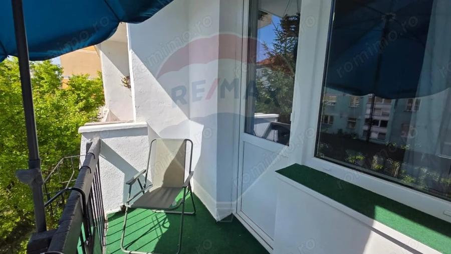Apartament cu 3 camere decomandat în Central