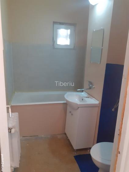 Inchiriez apartament 2 camere in zona centrala