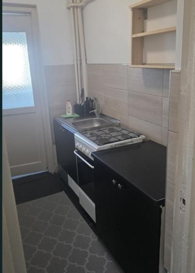 Apartament cu 2 camere decomandat, mobilat în Hala Centrală