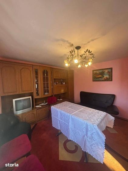 Casă cu 3 camere cu Teren 600 Mp în Central