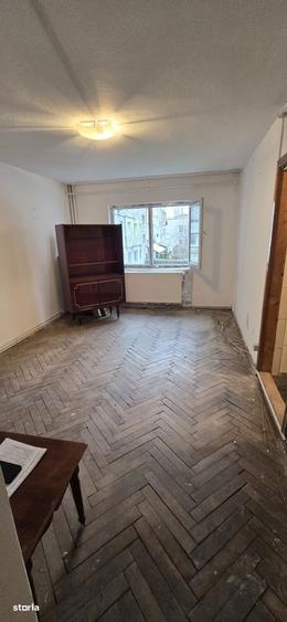 Apartament cu 2 camere în Micro 9