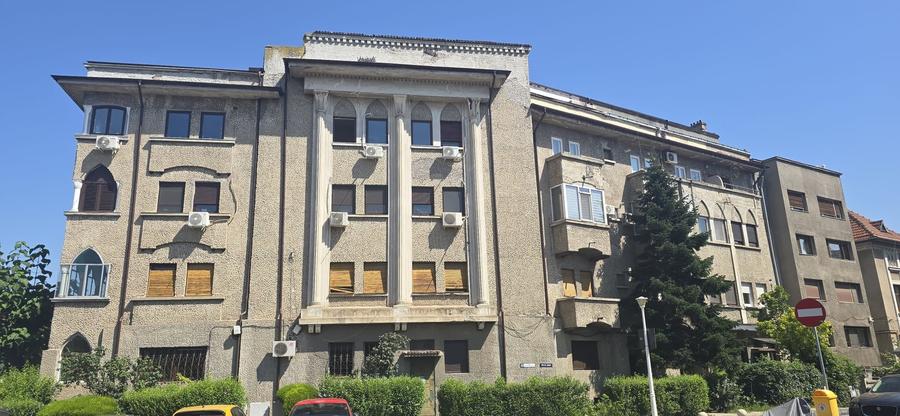 Apartament cu 2 camere decomandat în Cotroceni