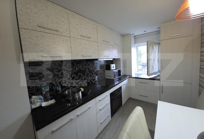 Apartament cu 3 camere decomandat, mobilat în Ștefan cel Mare
