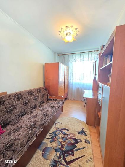 Apartament cu 3 camere decomandat în Ultracentral