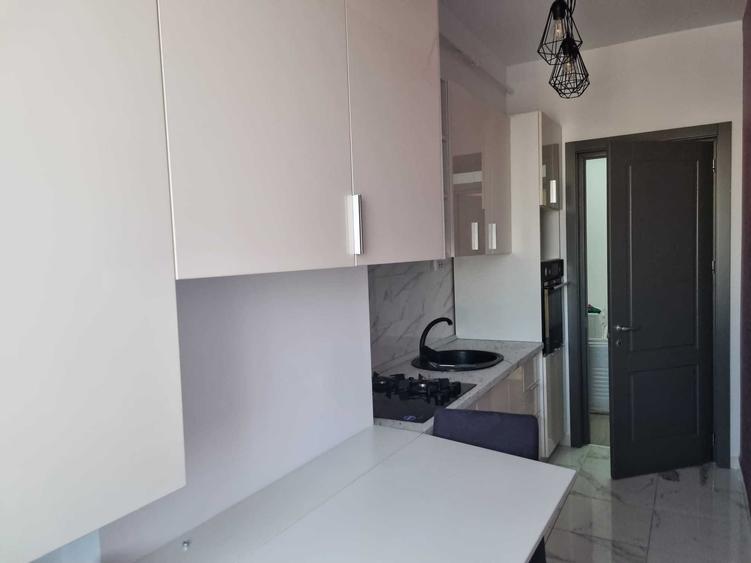 Apartament cu 2 camere decomandat în Est