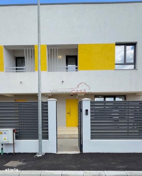 Casă cu 4 camere în Crețești