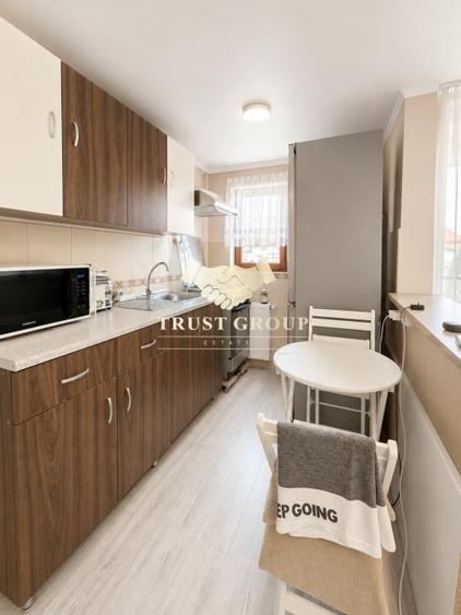 Apartament cu 2 camere semidecomandat, mobilat în Berceni