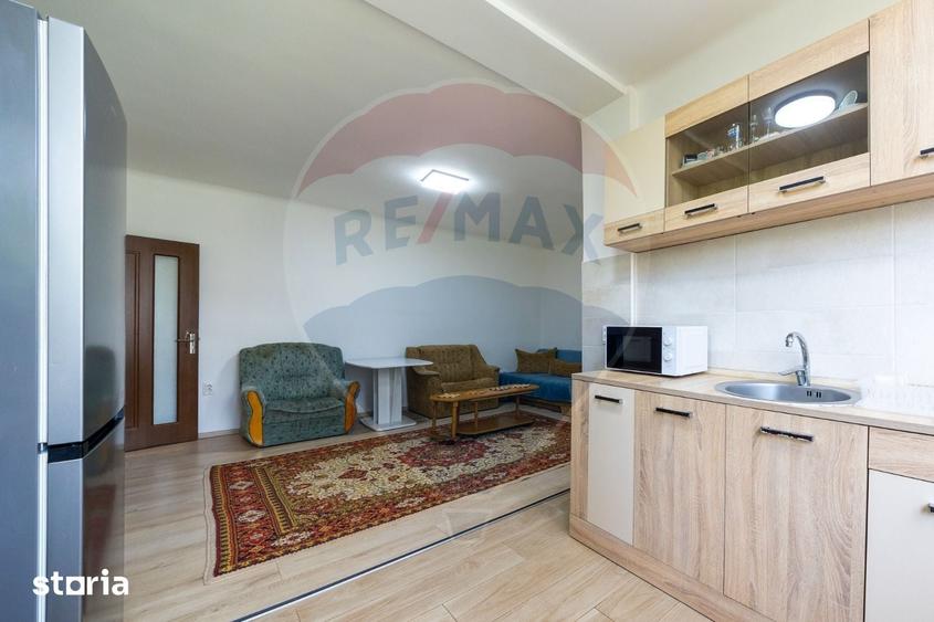 Apartament cu 3 camere în Astra