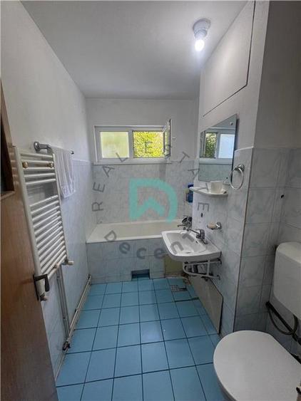 Apartament cu 2 camere semidecomandat în Centrul Civic