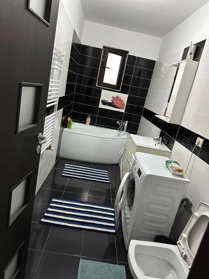 Apartament cu 2 camere decomandat în Fundeni