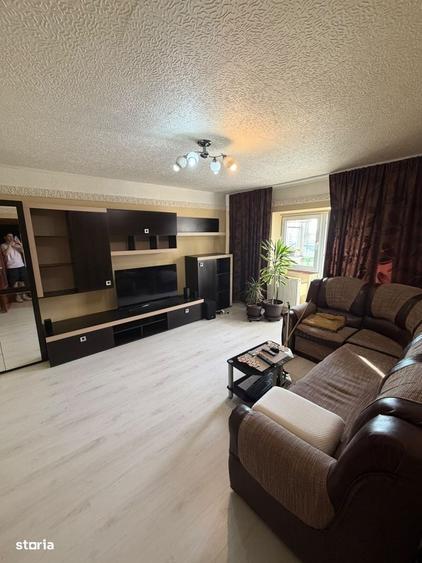 Vanzare apartament 3 camere zona 13 septembrie - 8