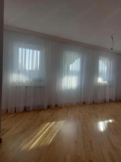 Casă cu 3 camere cu Teren 300 Mp în Marginea